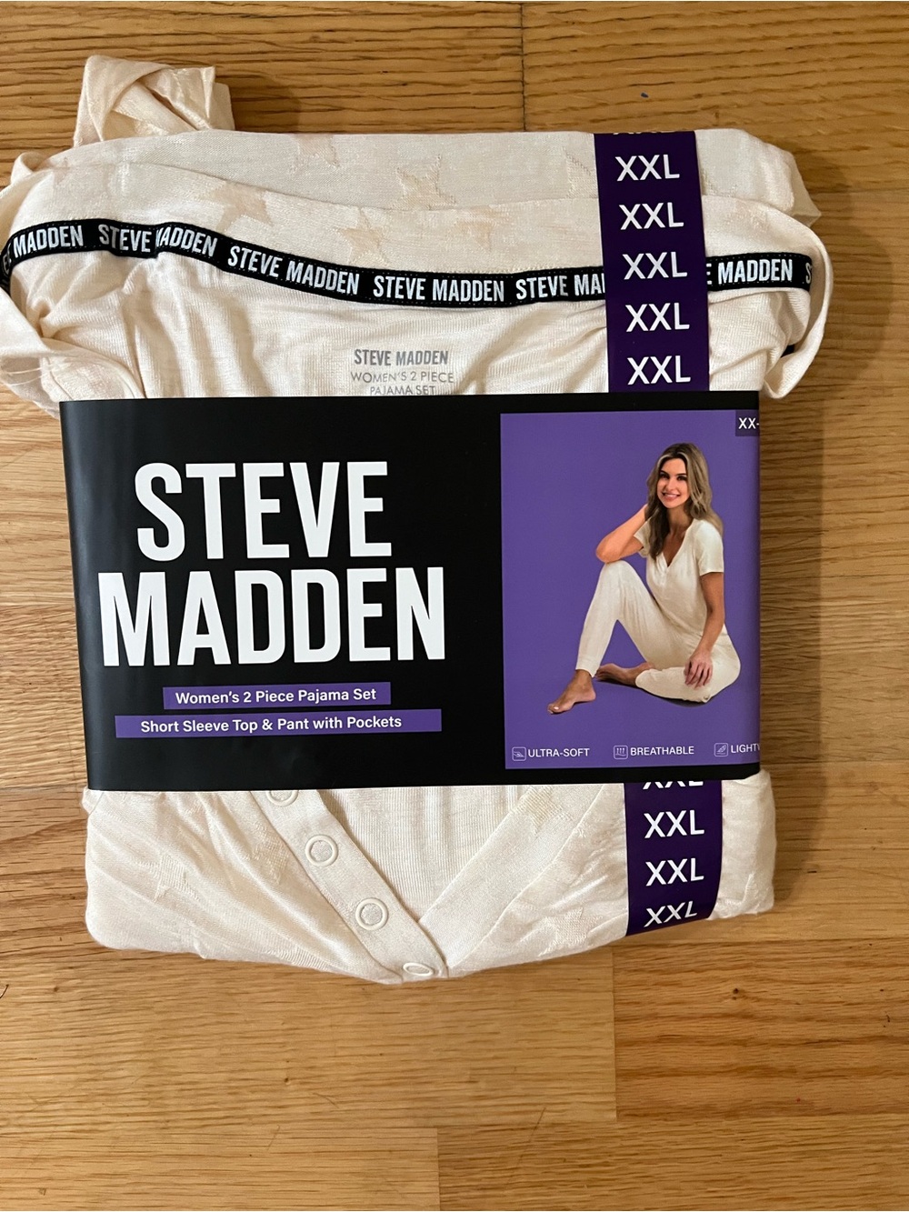 Steve Madden Cream Short Sleeve Pajama Set